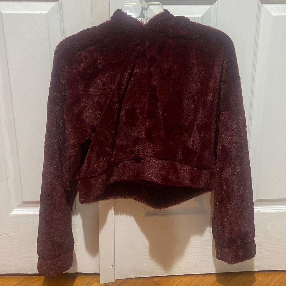 Forever 21 sparkle burgundy pull over hoodie faux fur